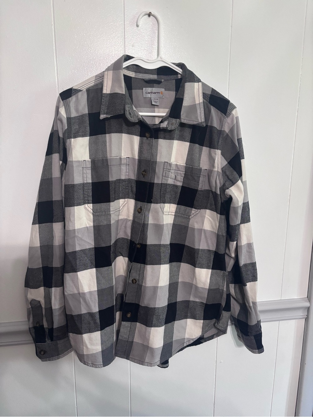 Carhartt Women's Black & Gray Buffalo Plaid Button-Down Shirt